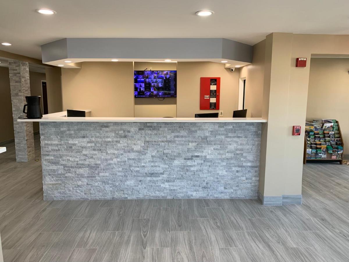 Super 8 By Wyndham Joliet Exterior foto